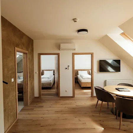 Hotel Neustifter Poysdorf Exterior foto