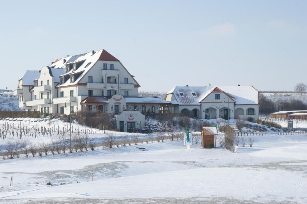 Neustifter Hotel 4*